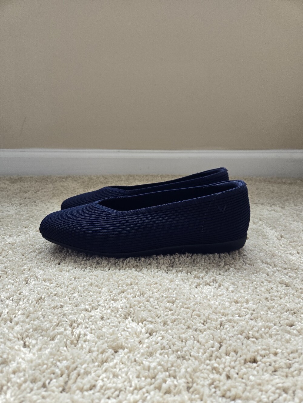 Vivaia Square Toe Flats Womens 38.5 Blue Ribbed Slip On